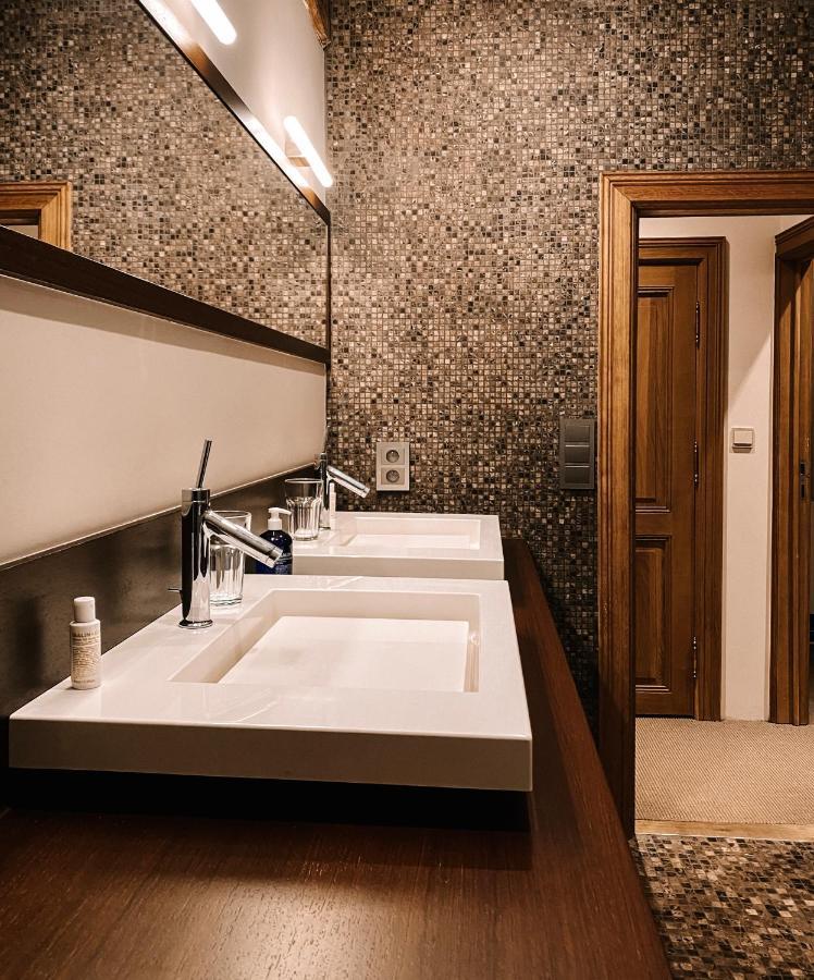 Indrani lodge Loupoigne Eksteriør billede